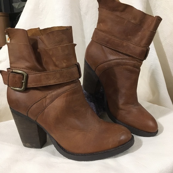 Steve Madden brown leather booties 7.5 - Picture 2 of 7